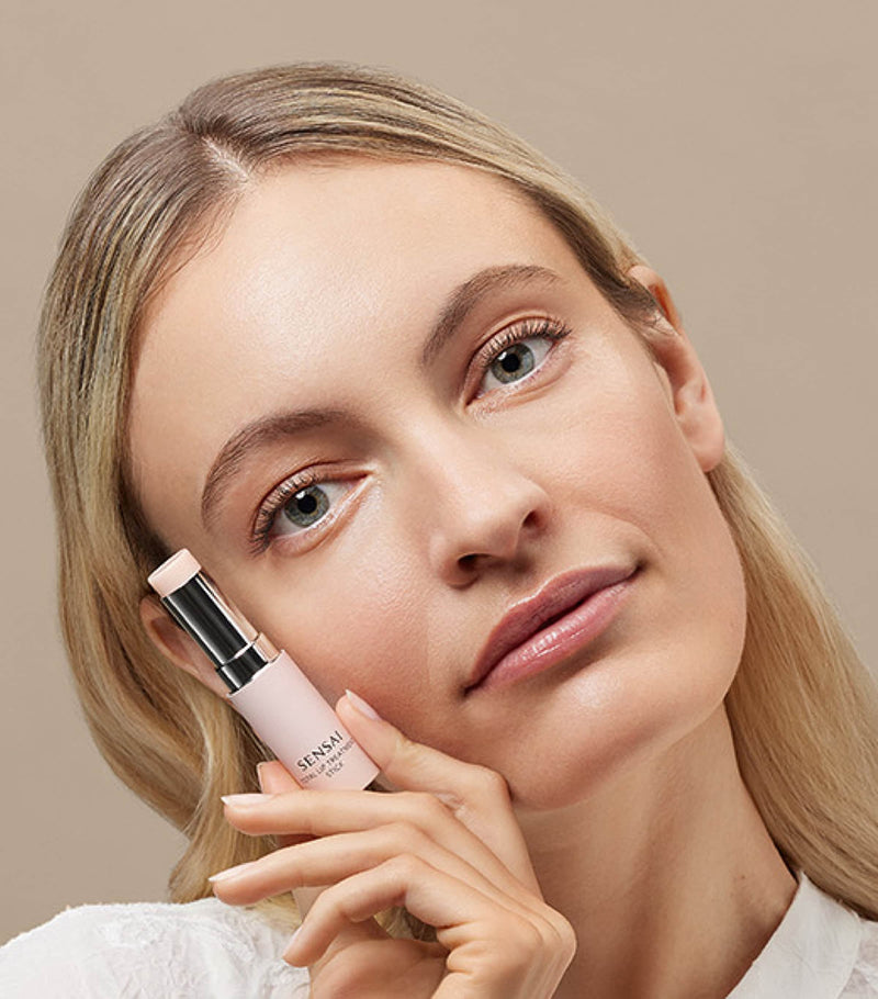 Sensai Total Lip Treatment Stick