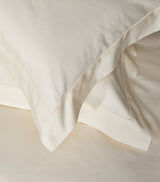 Celso De Lemos Bourdon Super King Duvet Cover Set (260cm x 220cm)