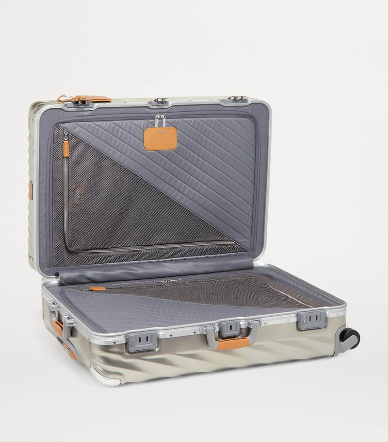 Tumi Titanium 19 Degree suitcase 77.5cm (British brand)