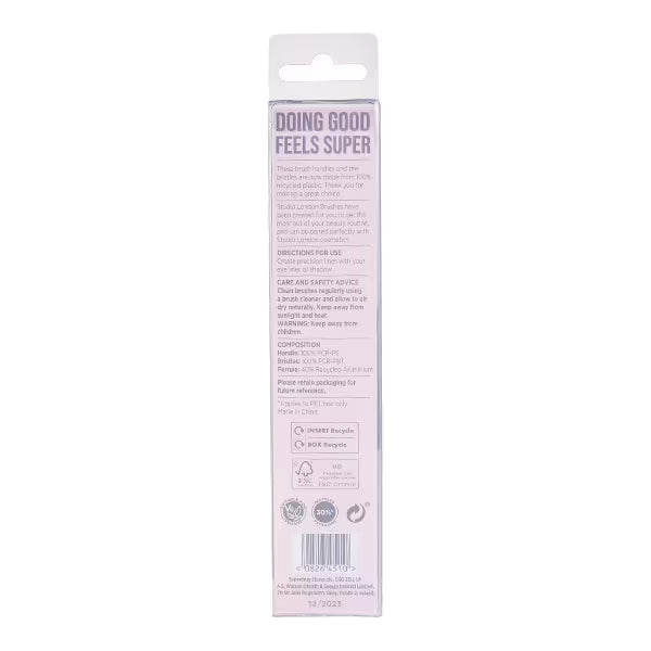 DNR Studio London Eyeliner Makeup Brush - British product