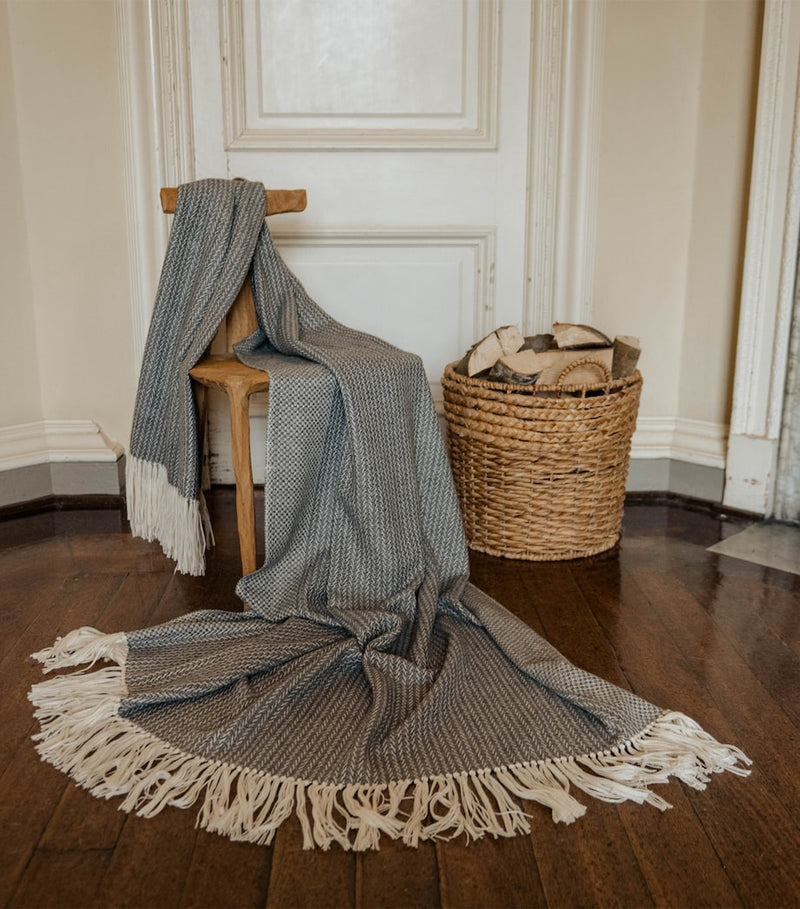 Araminta Campbell Woodland Throw 150cm x 300cm - British product