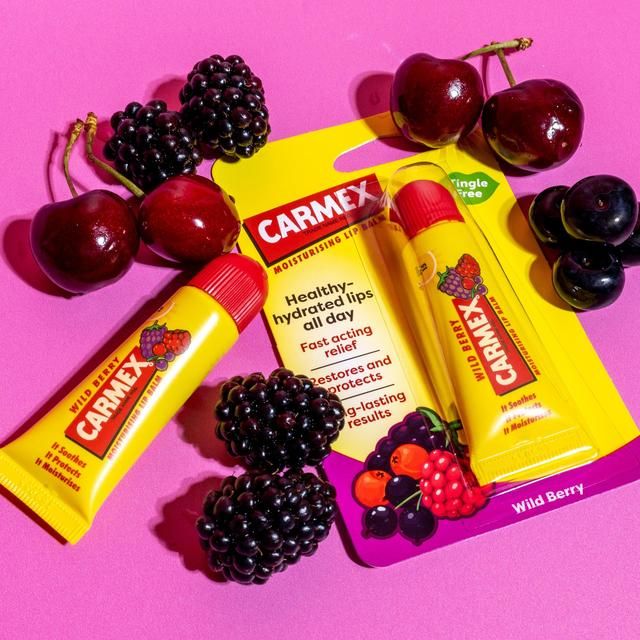 Carmex Lip Balm Wildberry Tingle Free Tube SPF 15 10g