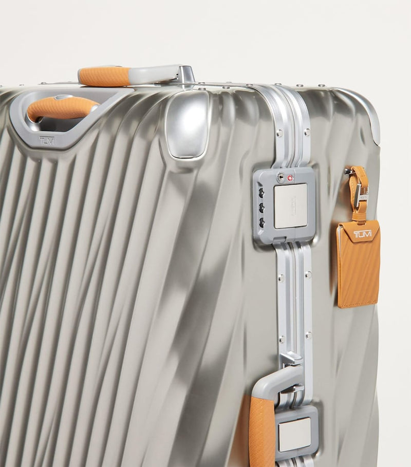 Tumi Titanium 19 Degree suitcase 77.5cm (British brand)