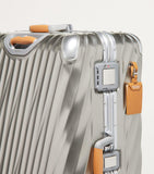 Tumi Titanium 19 Degree suitcase 77.5cm (British brand)