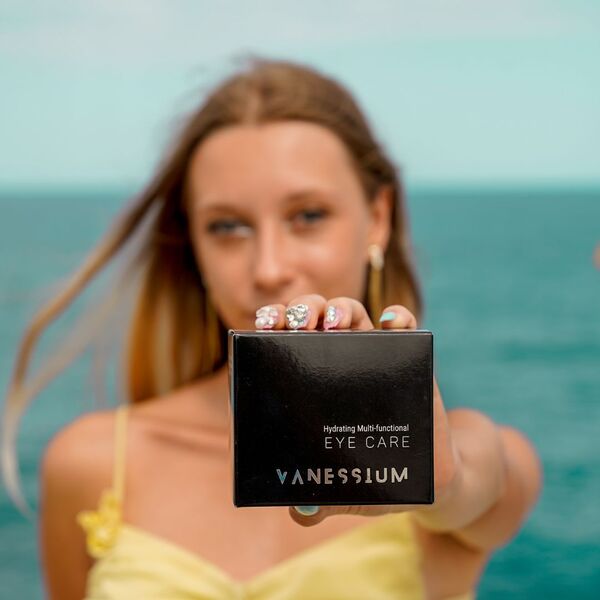 Vanessium Eye Care Cream 15ml GOODS Superdrug