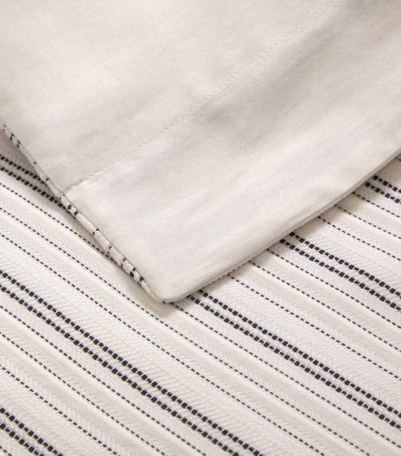 Ralph Lauren Home Canyon Road Siena Single Duvet Cover 140cm x 200cm, imported from the UK