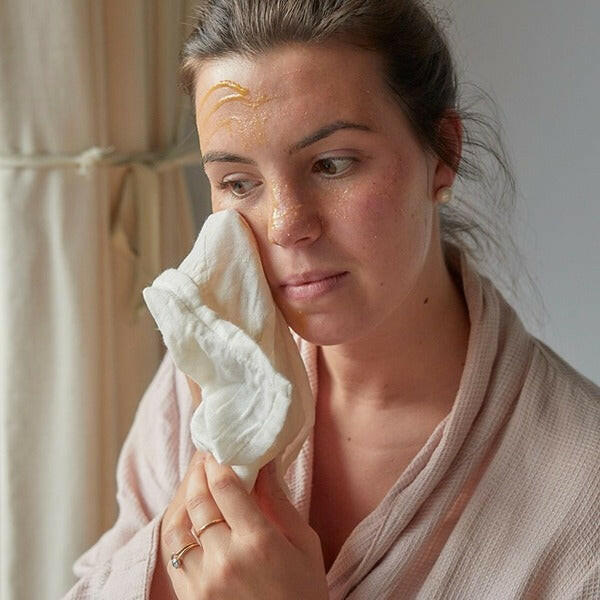 UpCircle Cleansing Balm with Oat Oil + Vitamin E - 55ml GOODS Superdrug