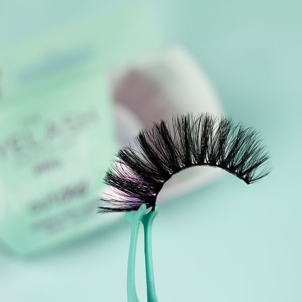 DNR EE PRO STUDIO STRIP LASH OUT O