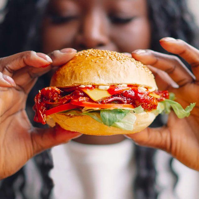 Dr. Will's Sriracha Squeezy 525g