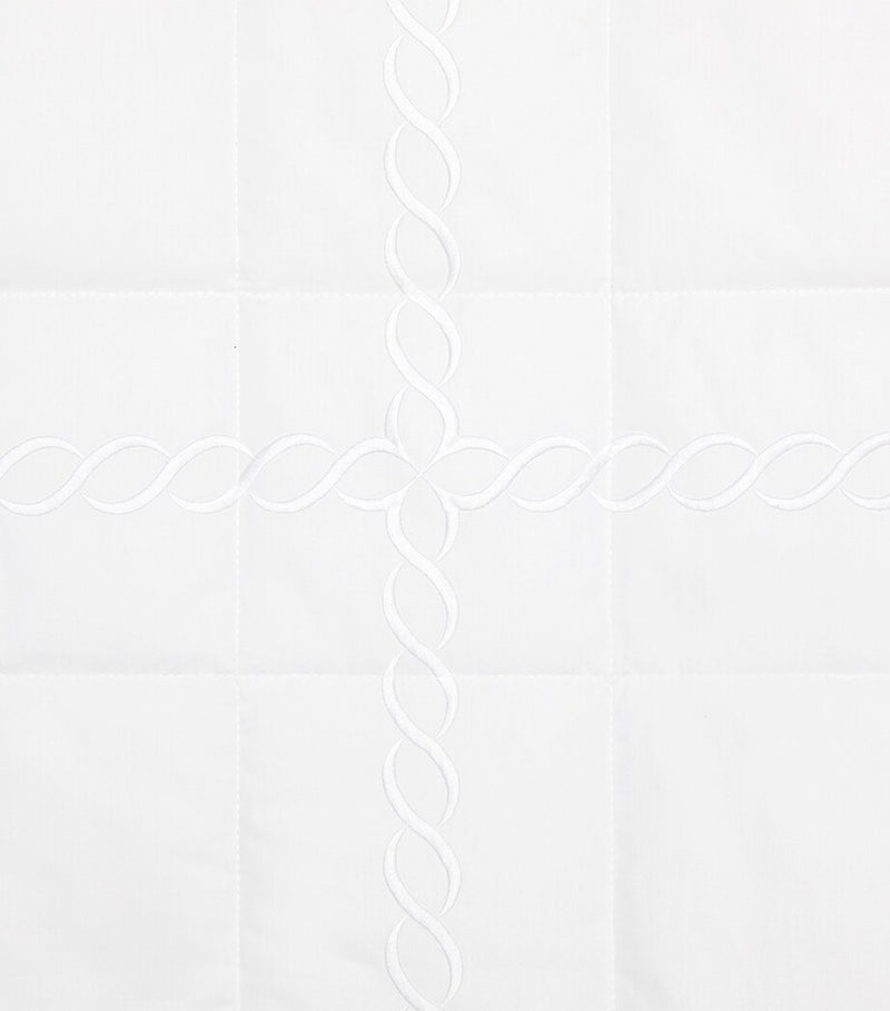 Pratesi Super King Bedspread 290cm x 260cm, imported from the UK