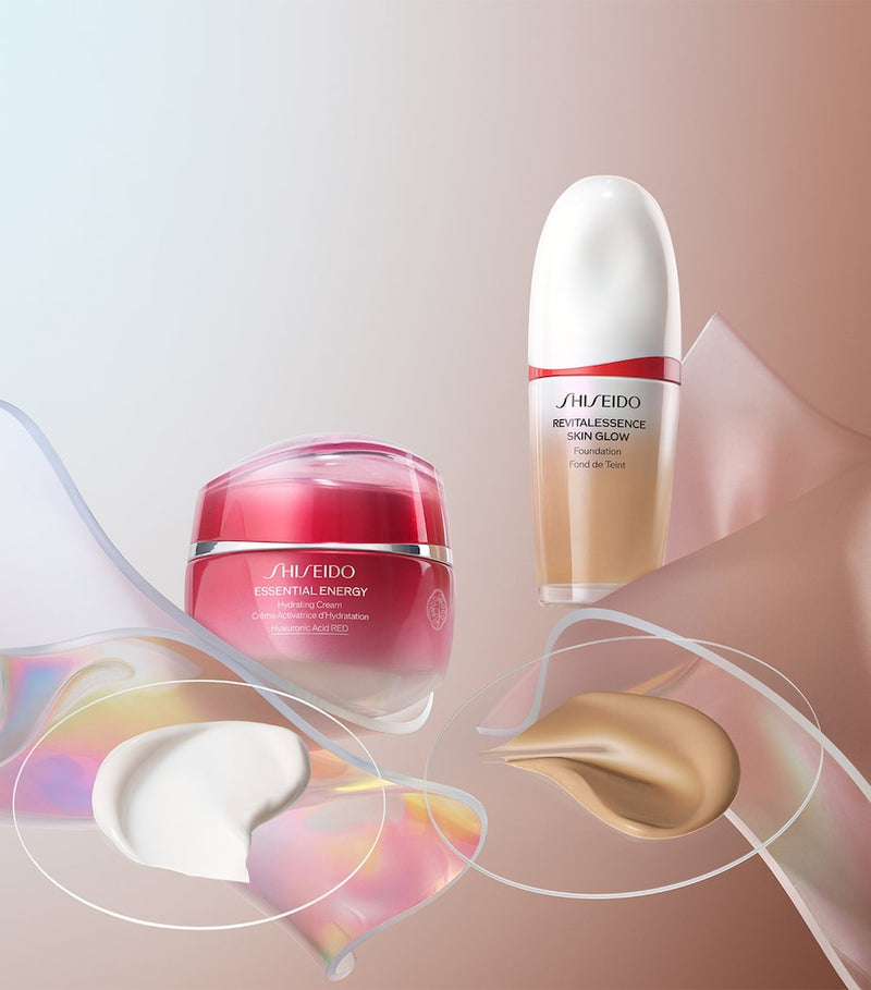 Shiseido Revitalessence Skin Glow Foundation (British brand)