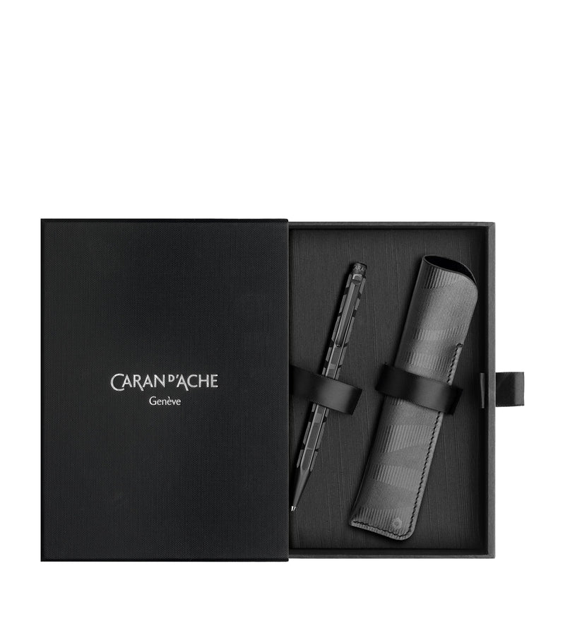 Caran d'Ache Special Edition Ecridor ballpoint pen with leather case - British product