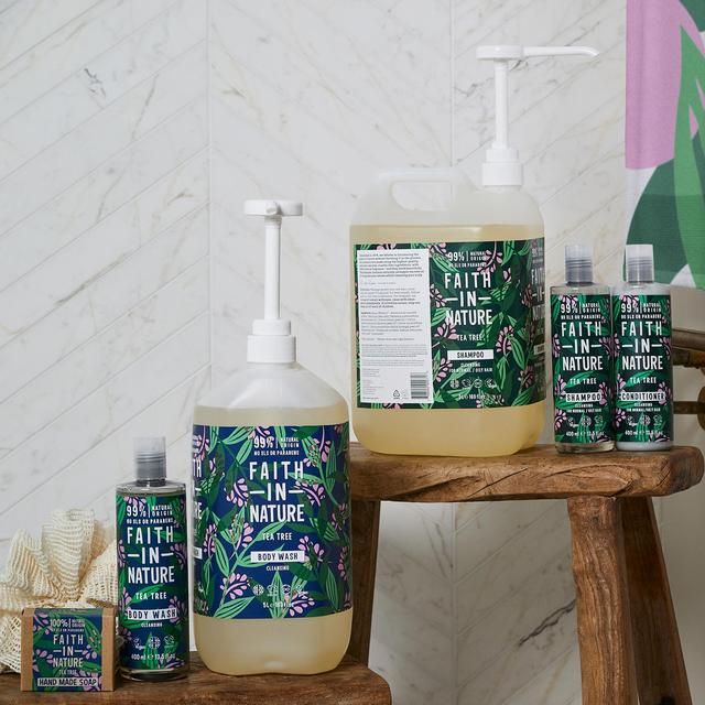 Faith in Nature Tea Tree Shampoo 400ml