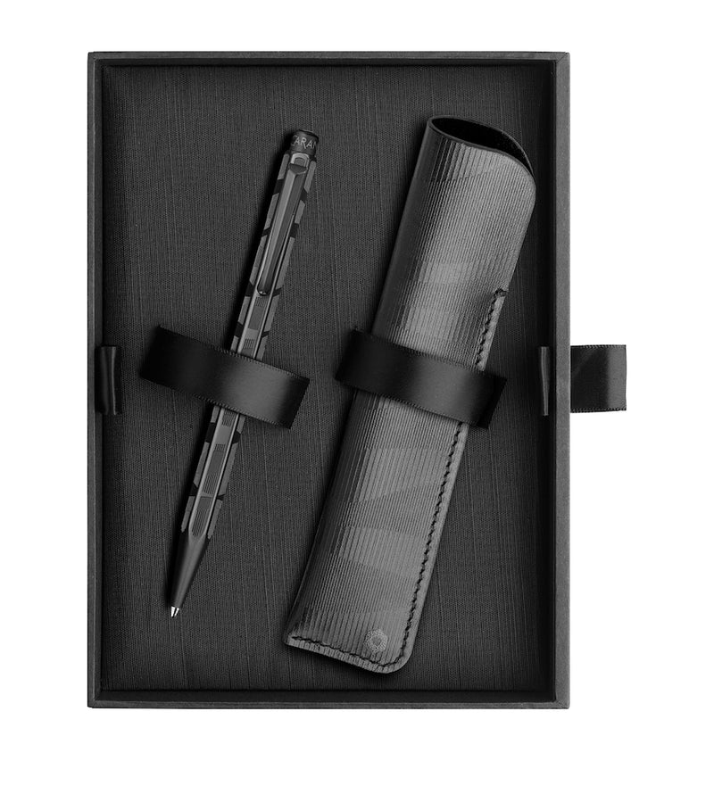 Caran d'Ache Special Edition Ecridor ballpoint pen with leather case - British product