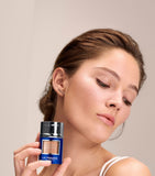 La Prairie Skin Caviar Concealer Foundation, UK version