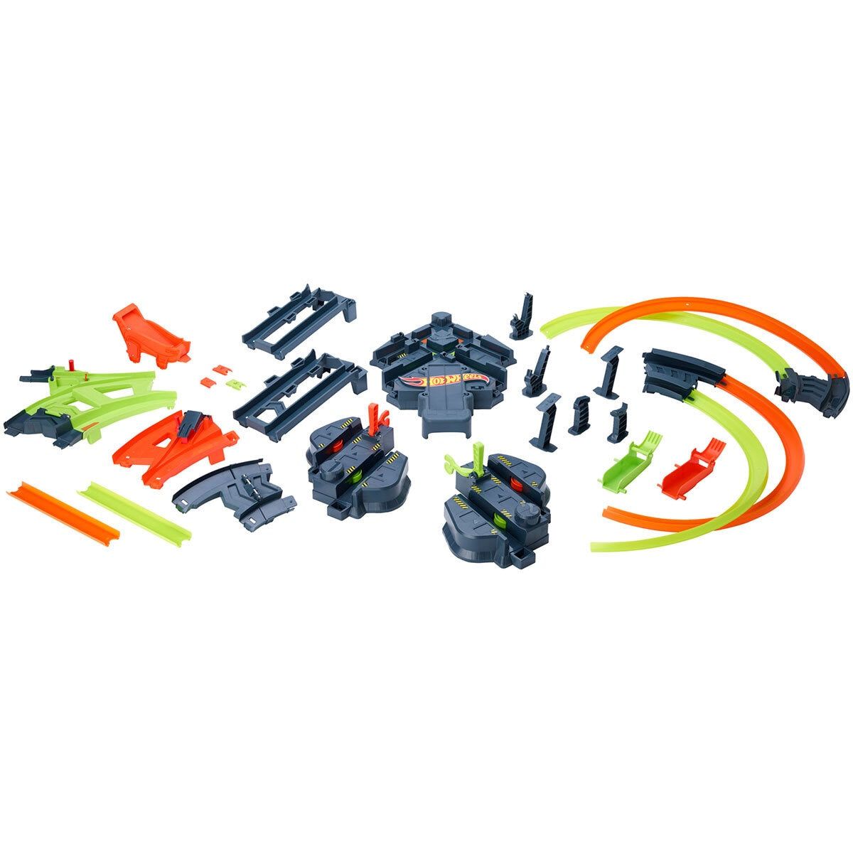 Hot Wheels Colossal Speed Crash Motorized Track Set (13+ Years)