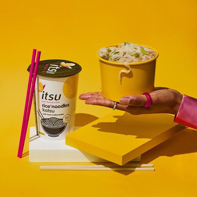 itsu katsu rice noodles cup 63g