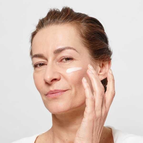 L'Oreal Paris Age Perfect Cell Renew Day Cream 50ml