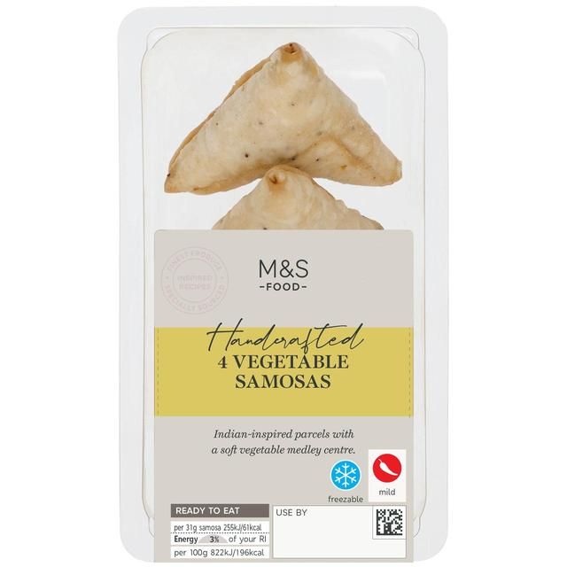 M&S Handcrafted 4 Vegetable Samosas 120g