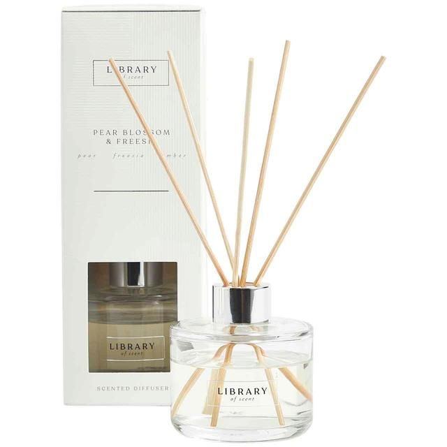 M&S Library of Scent Pear Blossom & Freesia Diffuser 100ml