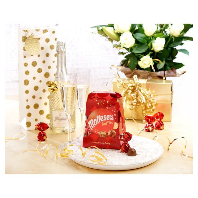 Maltesers Truffles Milk Chocolate Gift Box of Chocolates 200g