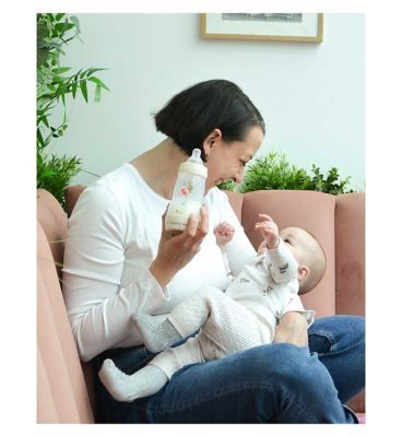 MAM Baby's First Bottle Set Including Anti Colic Self Sterilising Bottles and Bottle Teats - Shell