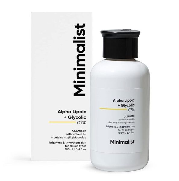Minimalist Glycolic Face Cleanser for Glowing & Soft Skin
