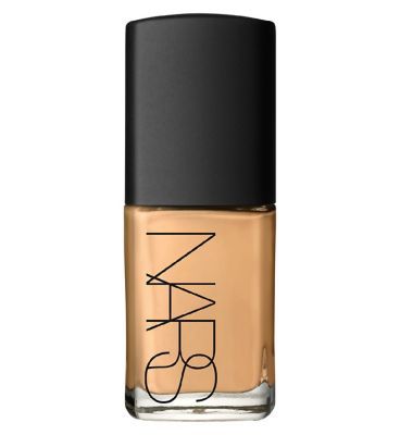 NARS Sheer Glow Foundation M3.5 Vanuatu