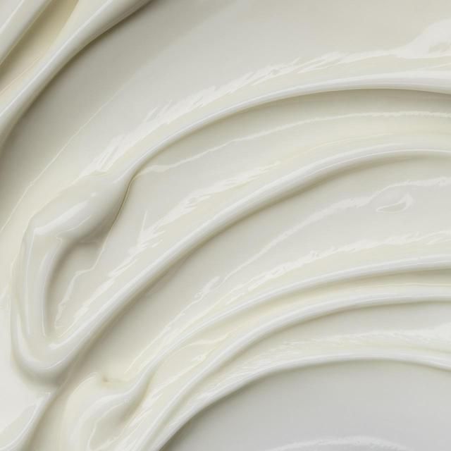 Neal's Yard Remedies Rejuvenating Frankincense Refining Cleanser 100ml