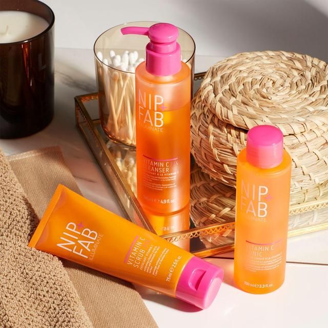 Nip+Fab Vitamin C Fix Facial Scrub 75ml