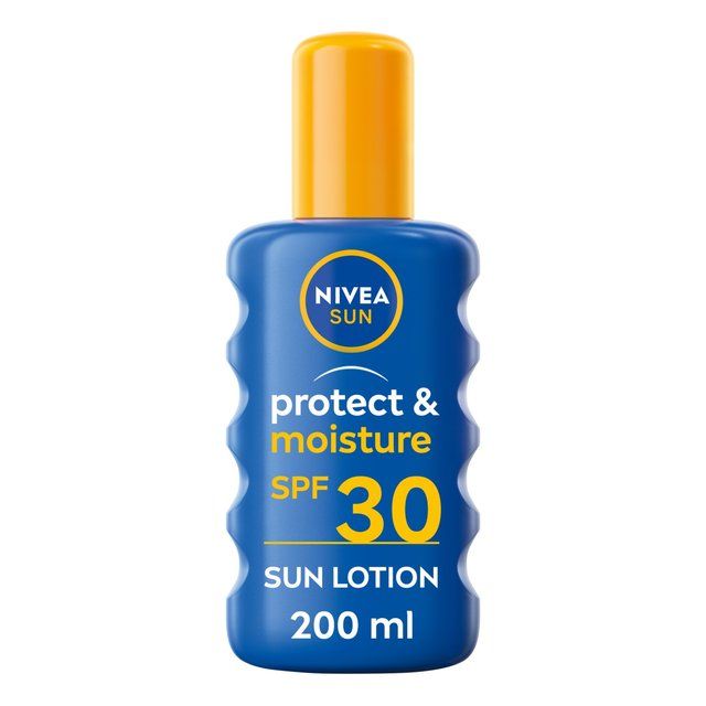 NIVEA SUN Protect & Moisture SPF 30 Sun Lotion Spray 200ml