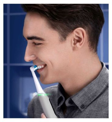 Oral-B iO6 Electric Toothbrush - Grey Opal