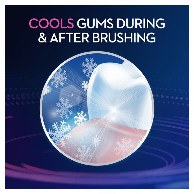 Oral-B Sensitivity And Gum Calm Toothpaste Gentle Whitening 75ml