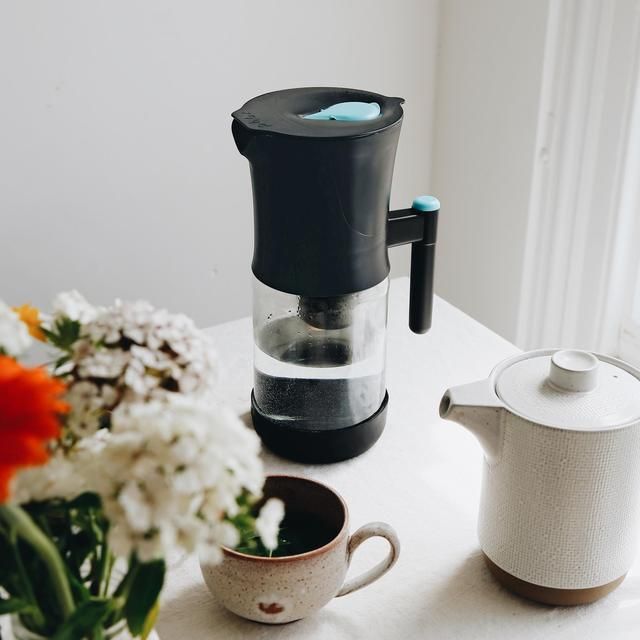 Phox Water V2 - 2.2L Glass Water Filter Jug & 3 Month Clean Filter Pack