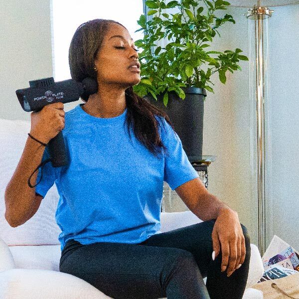 Power Plate Pulse Massage Gun (matte black)