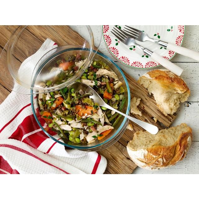 Pyrex Round Casserole (2.3L dish + 0.7L lid)