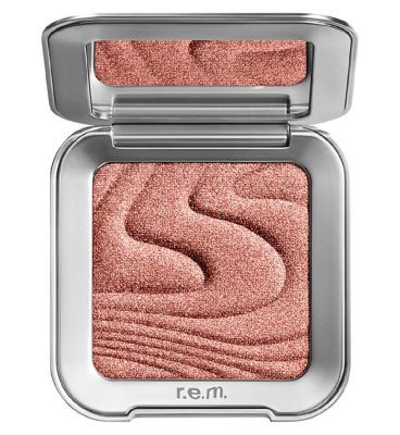 r.e.m. beauty Interstellar Highlighter Topper