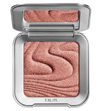r.e.m. beauty Interstellar Highlighter Topper Miss Uranus