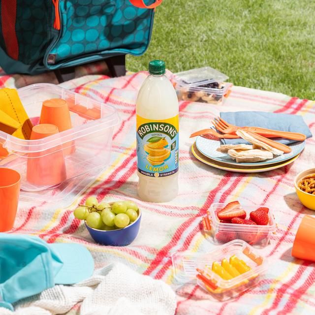 Robinsons Double Strength Lemon Squash 1L