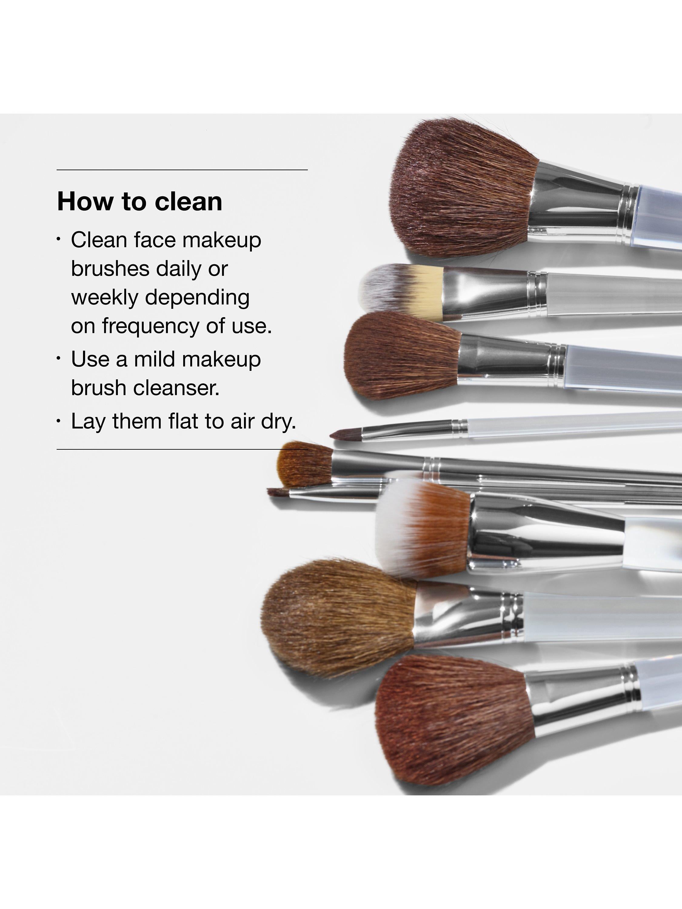 Clinique Foundation Brush for seamless coverage - British product