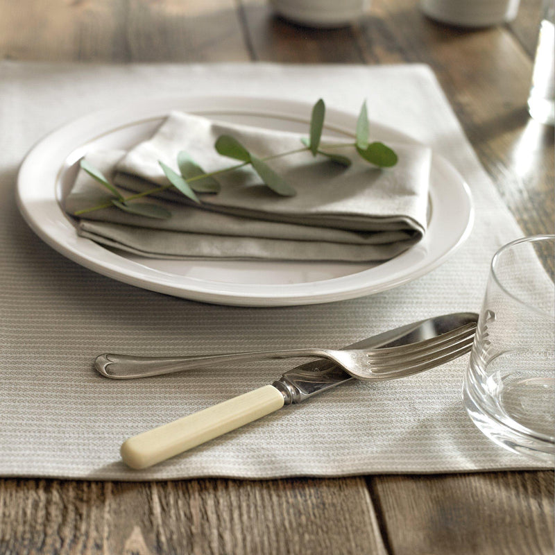 Denby Natural Canvas dinner plate 27cm diameter - British product