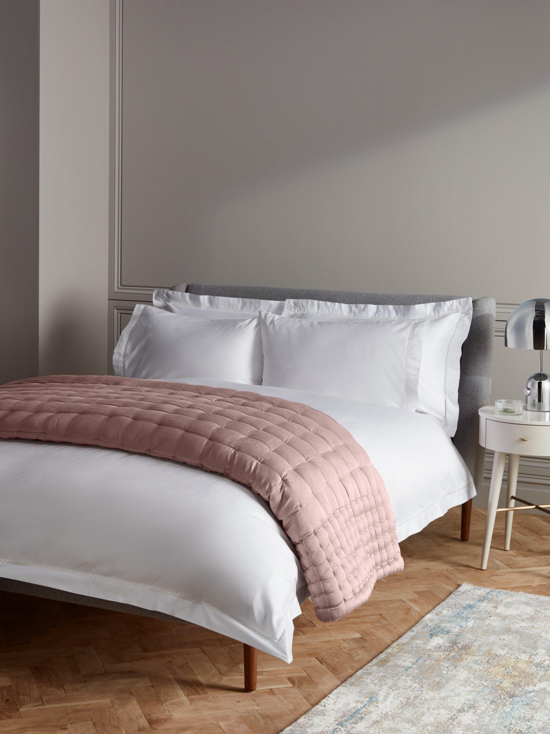 John Lewis 600 thread count stitch trim bedding, UK version