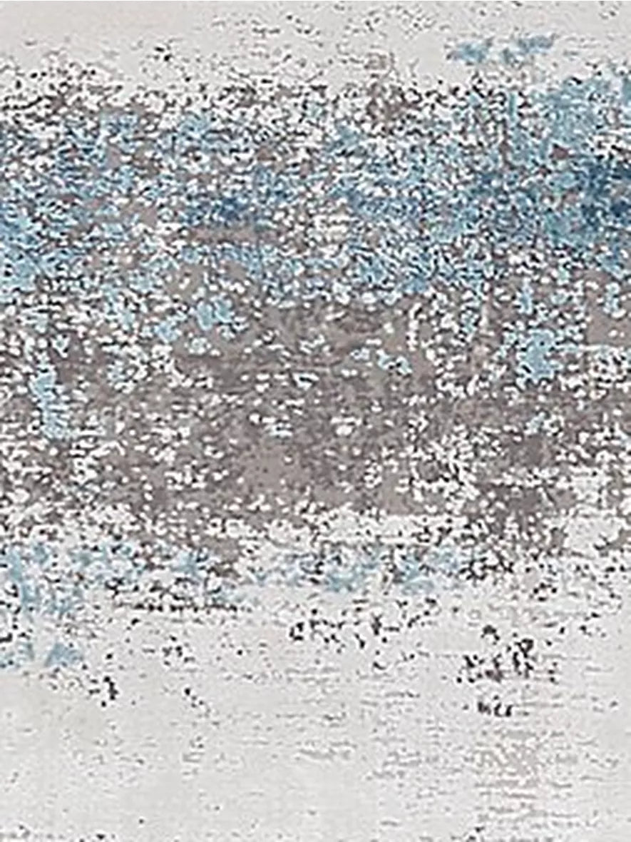 Gooch Luxury Distressed Ombre Rug
