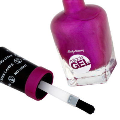 Sally Hansen nail polish Hunger Glames (British brand)