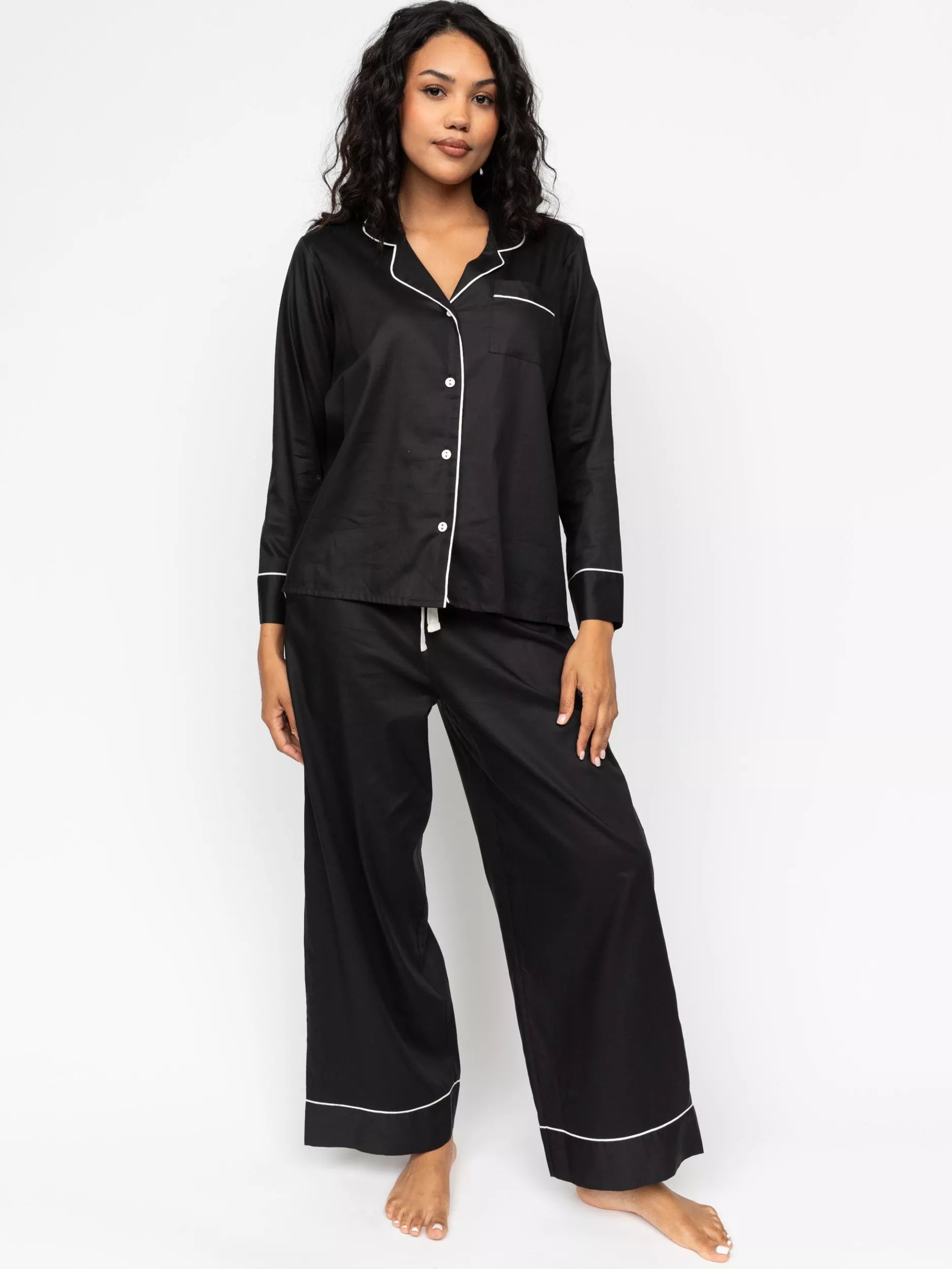 Cyberjammies Hotel Long Sleeve Pyjama Set - British product
