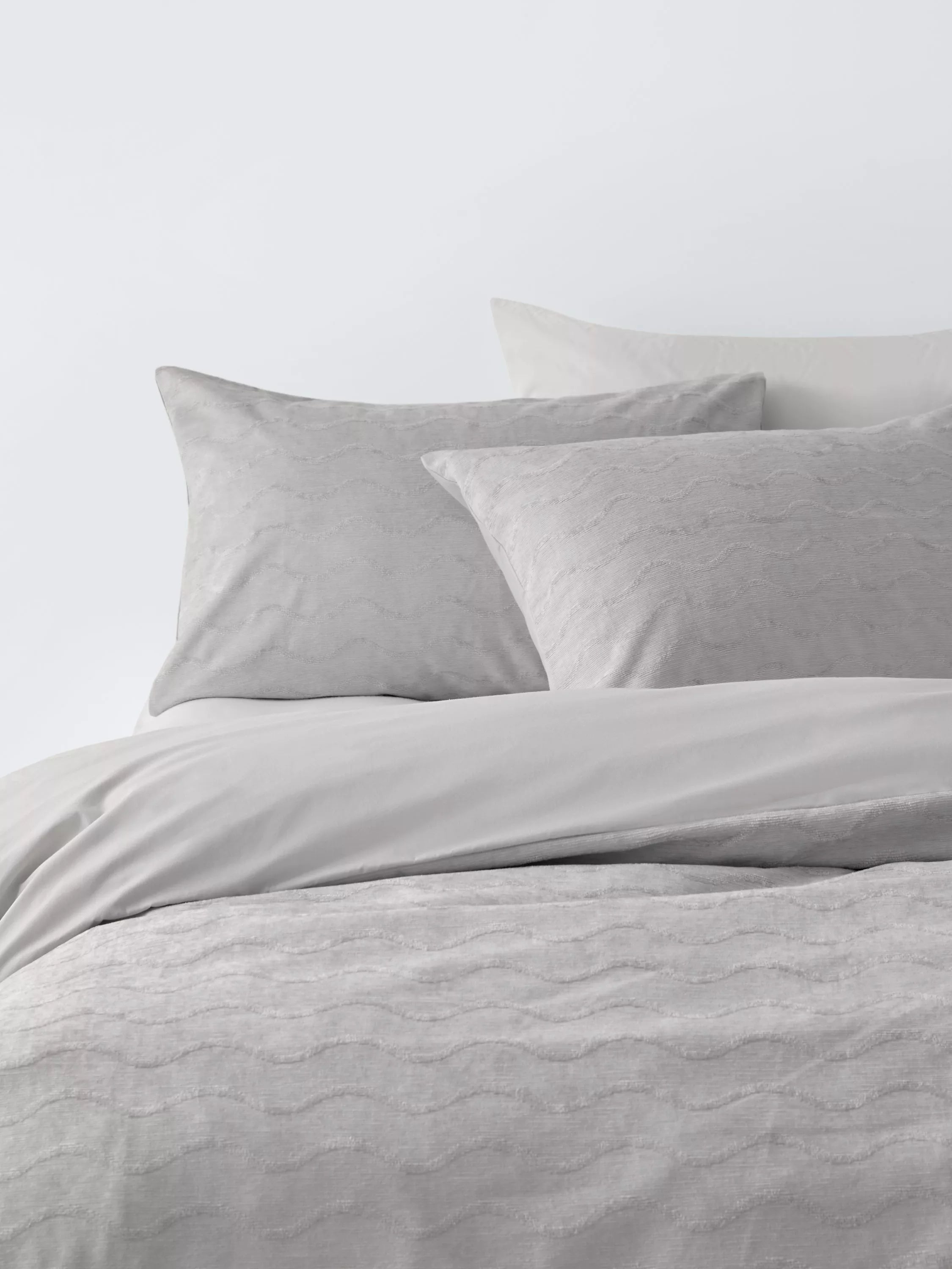 John Lewis Wavy Tufted Duvet Cover Set - McGrocer