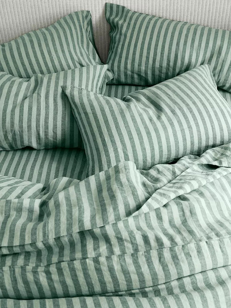 Piglet in Bed Pembroke Stripe fitted sheet, imported from the UK