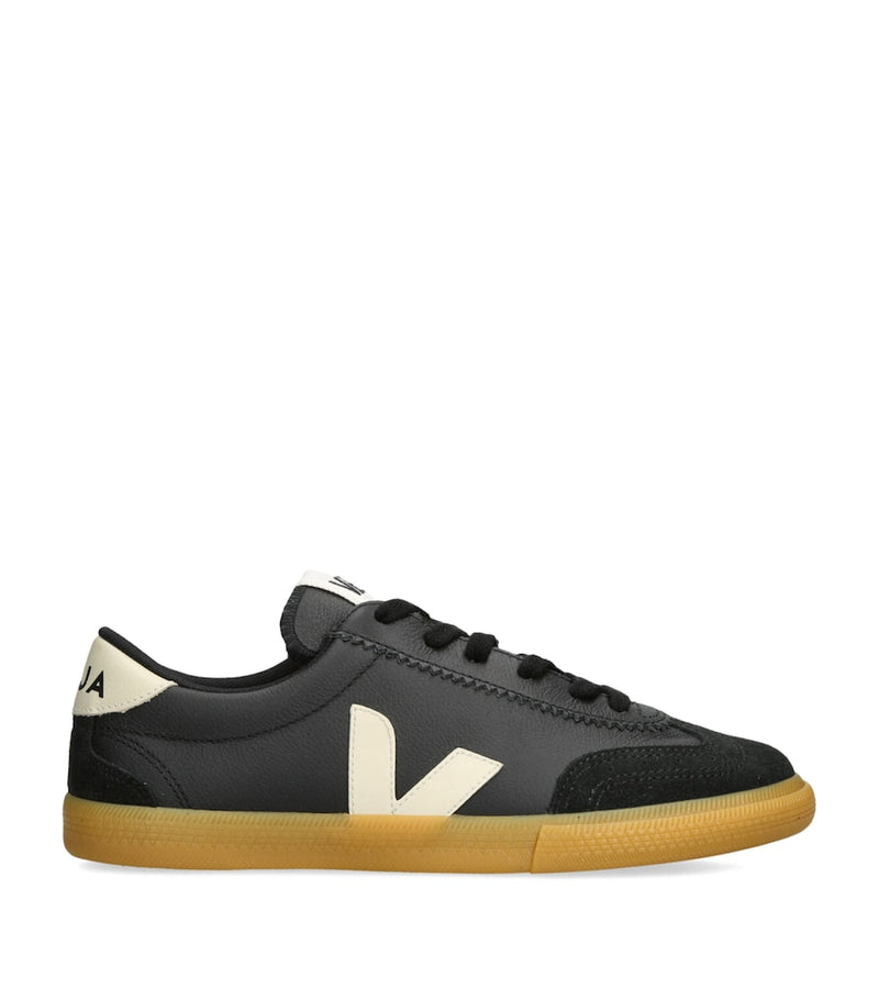Low-Top Casual Shoes with Leather Upper and Rubber Sole
