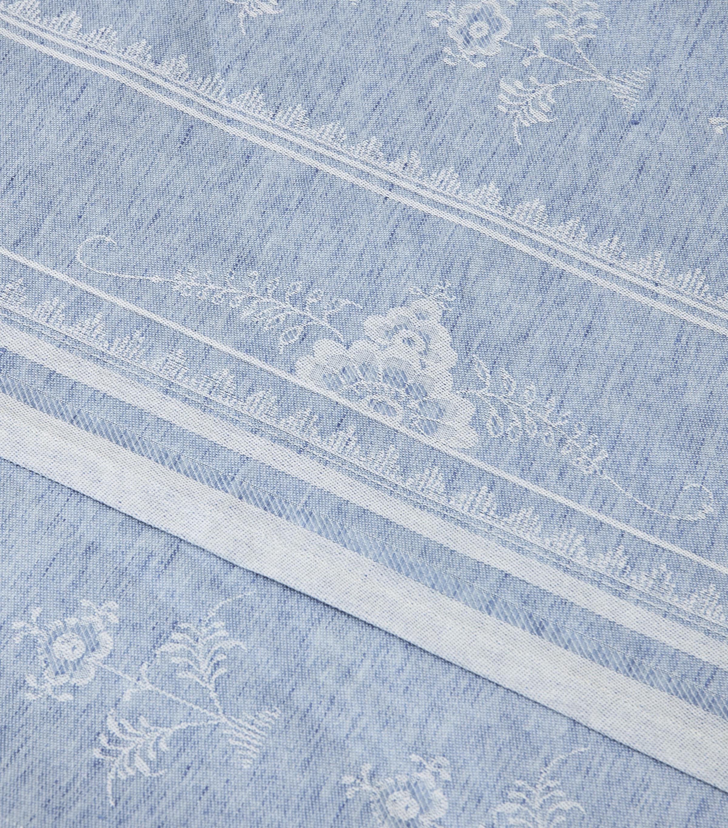 Royal Copenhagen Jacquard Heritage tablecloth 145cm x 270cm, imported from the UK