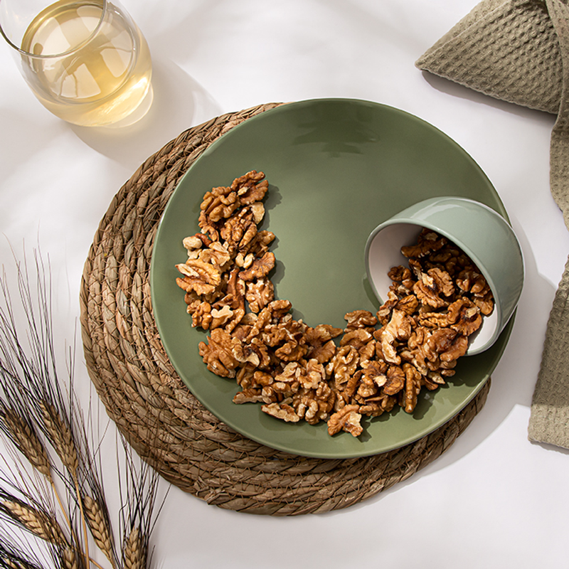 Holland Barrett Walnut Halves 400g